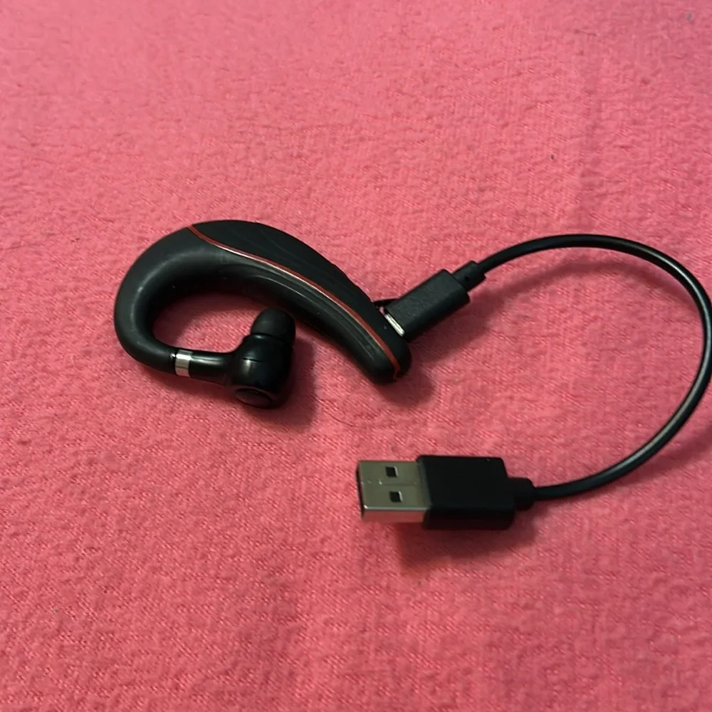 Black Wireless Ear Clip Headset